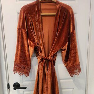 Velvet robe, vintage style, with lace details